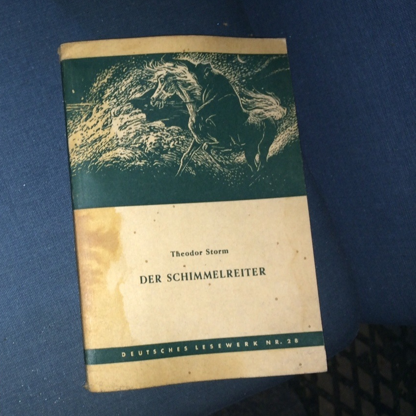 Bücher-q